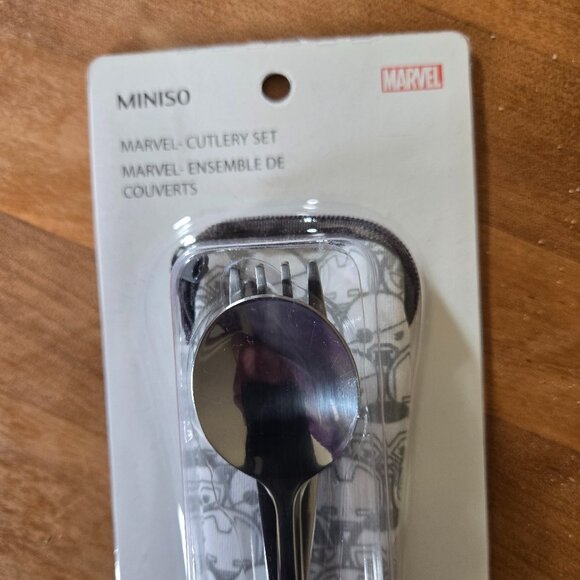 Miniso Thor Utensil Set with Pouch - Picture 2 of 4